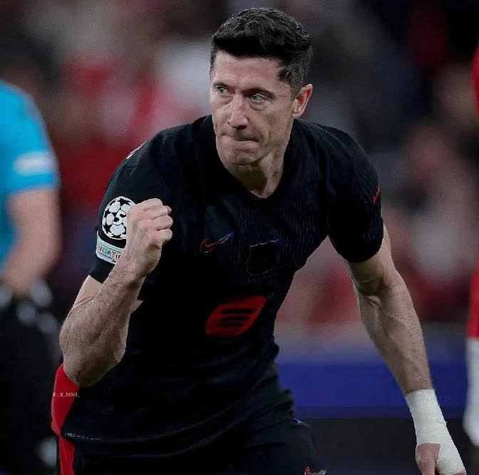 AC米兰横扫马德里竞技,莱万爆发神勇 AC米兰横扫马德里竞技,莱万爆发神勇