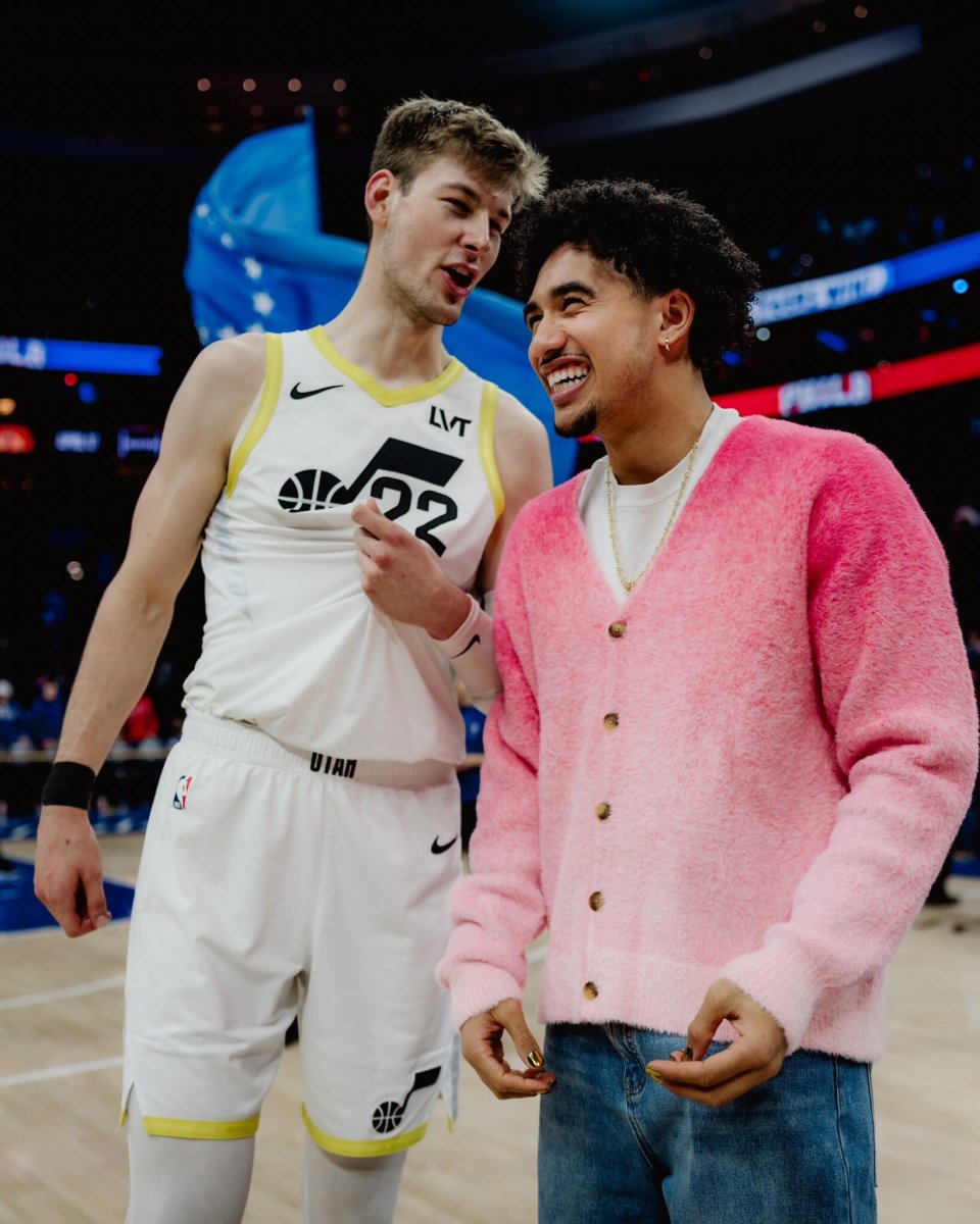 快船强势德国男篮,塔图姆完成帽子戏法 快船强势德国男篮,塔图姆完成帽子戏法