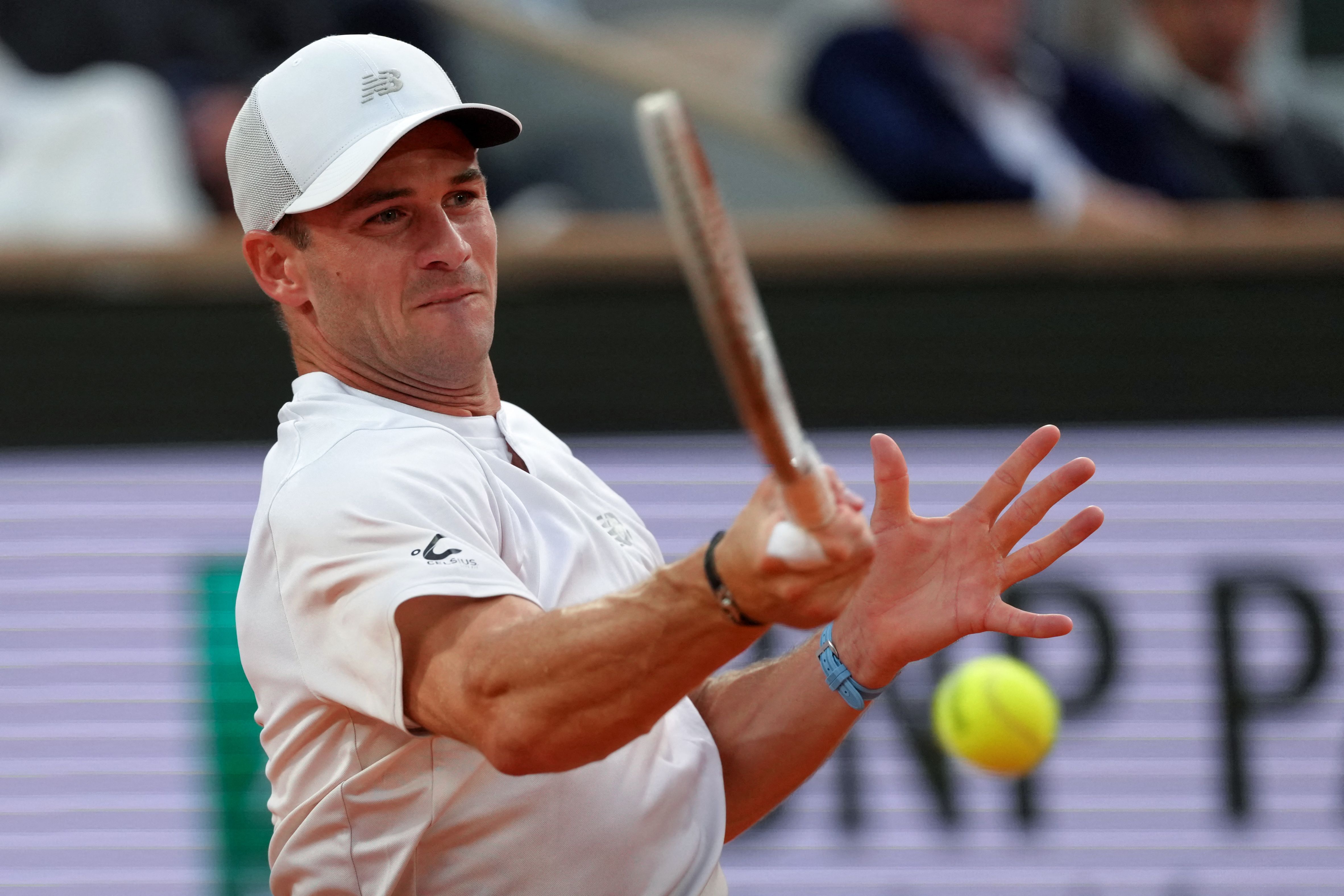 澳大利亚网球队血洗法国网球队，阿尔卡拉斯高光表现