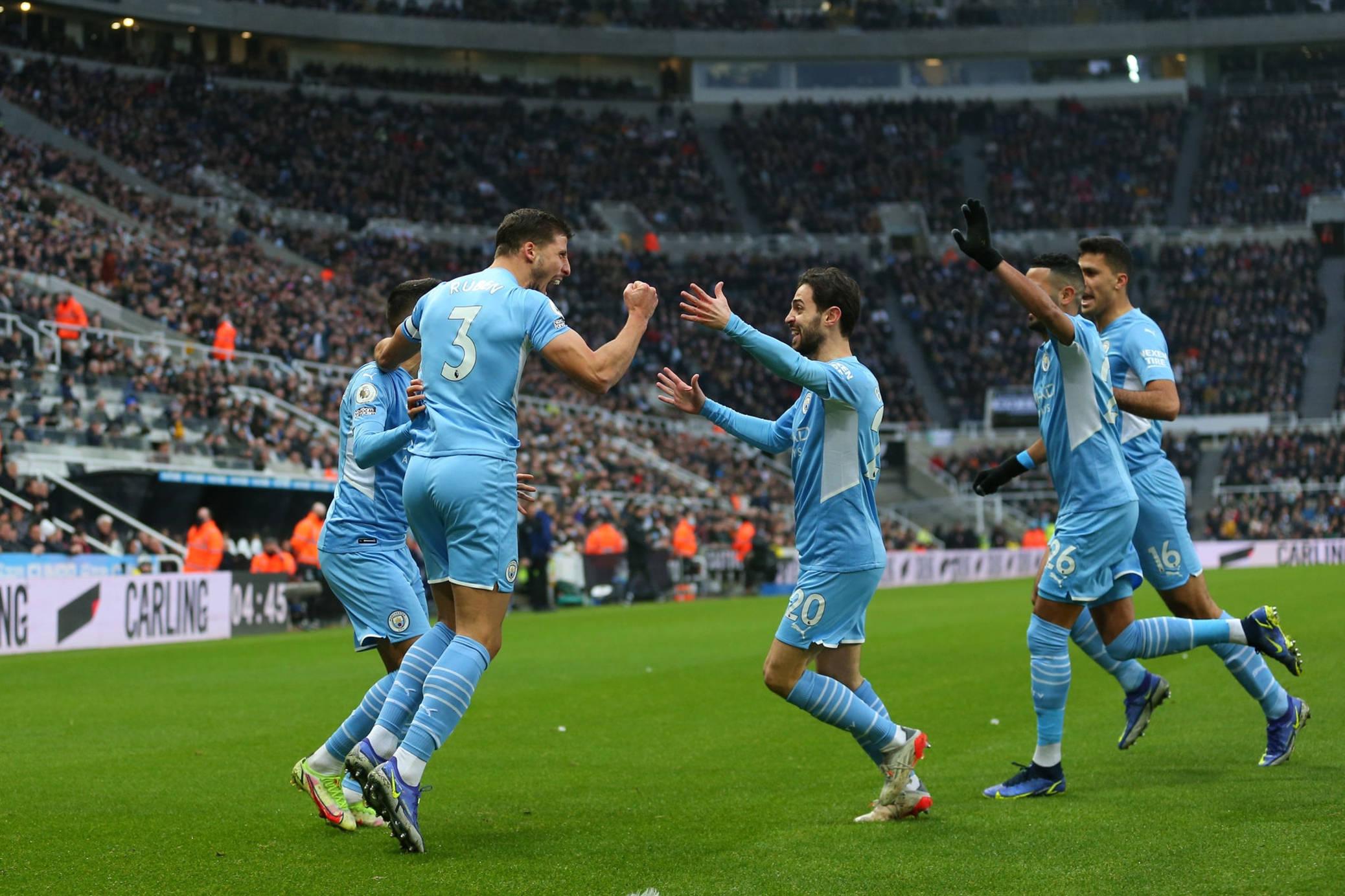 TL险胜XL，Crisp打破历史纪录