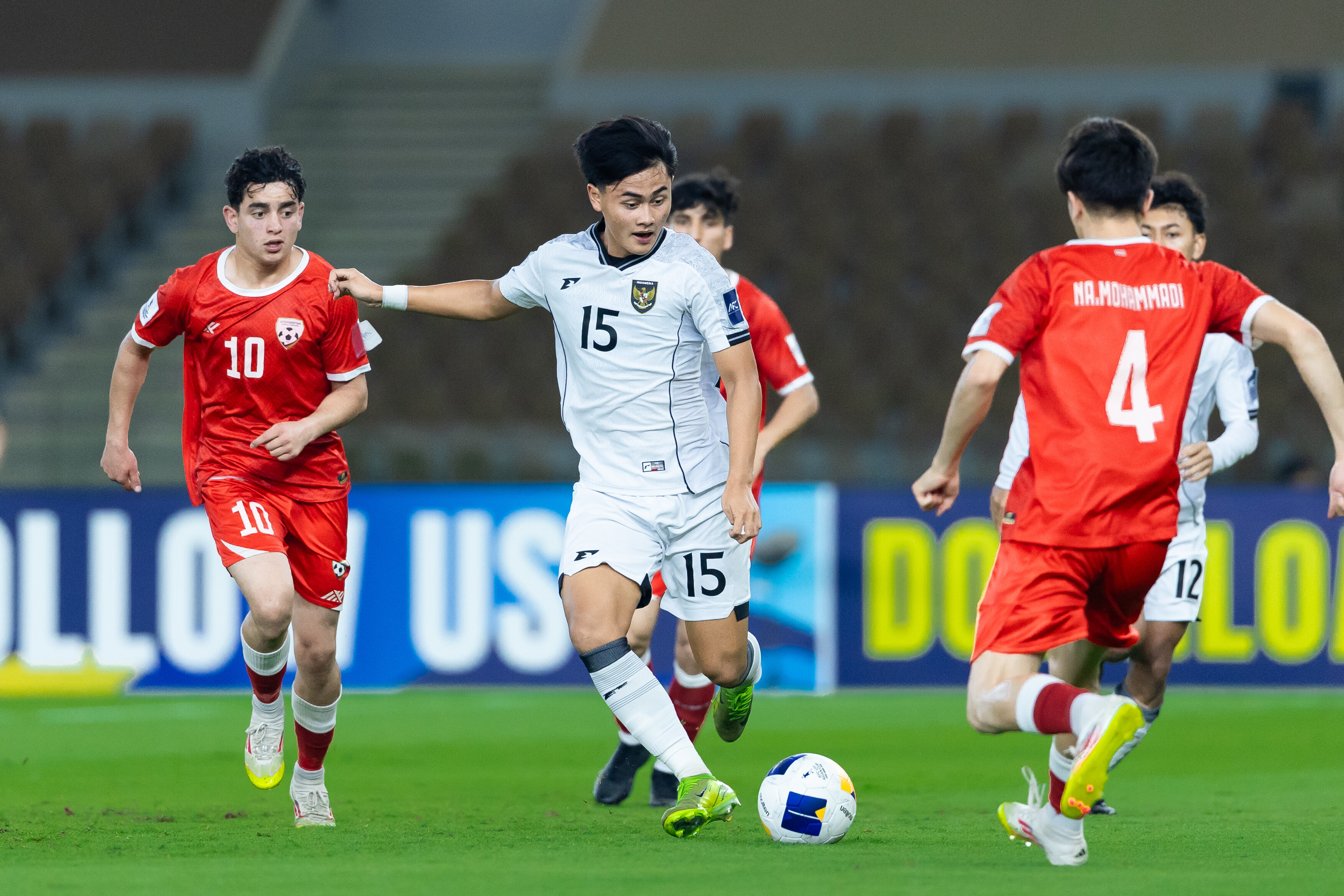 印尼羽毛球队完胜韩国羽毛球队，辛杜一己之力扛起全队的简单介绍