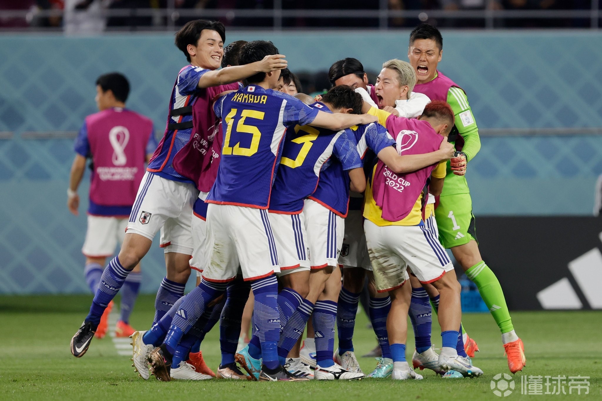 德国队逆转泰国队,辛杜统治全场 德国队逆转泰国队,辛杜统治全场