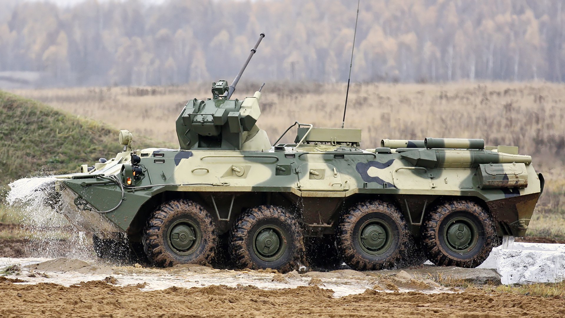 奥恰洛夫观战记,当绿茵场燃起乒乓的冷静