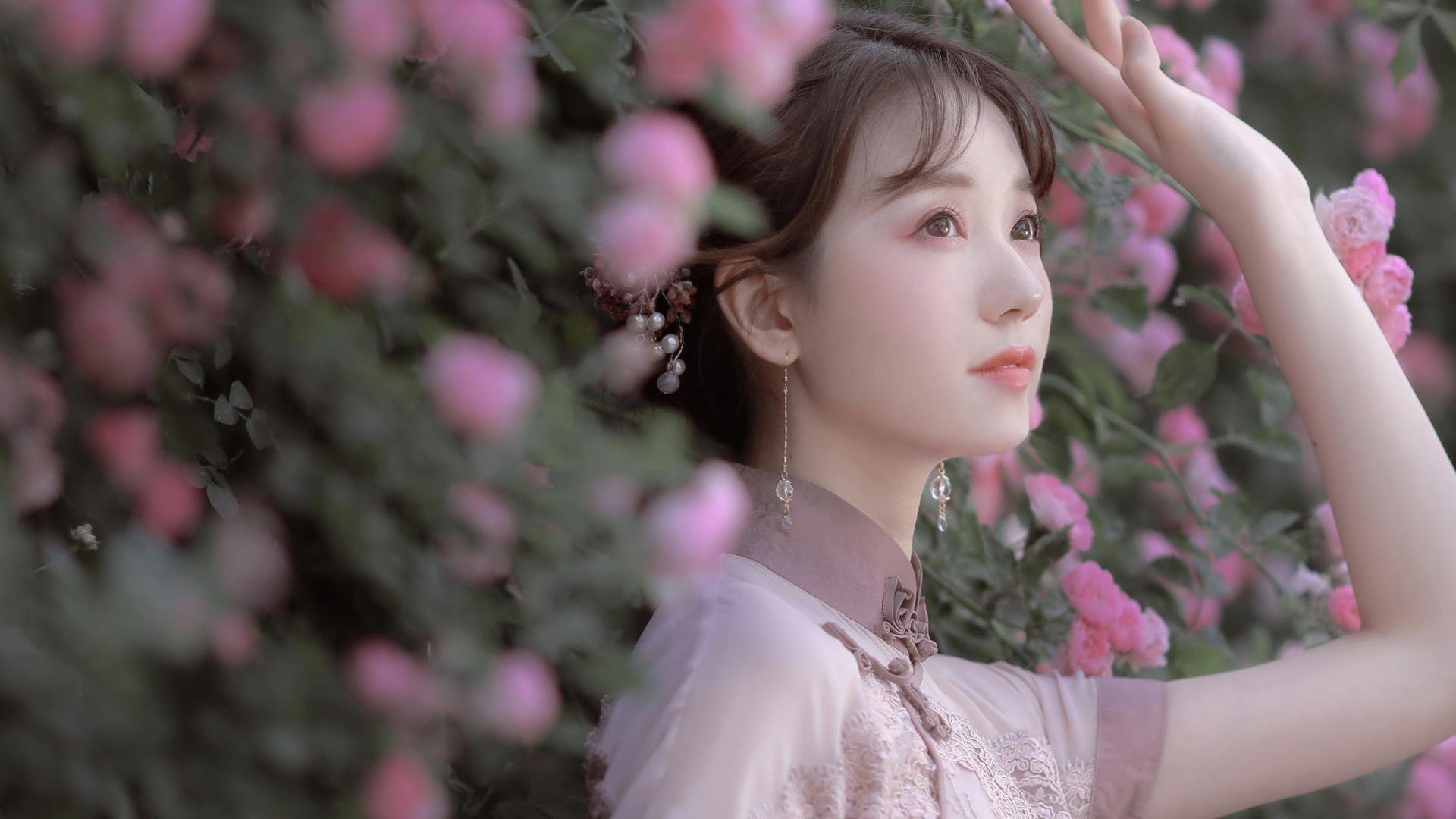 四维体育场，当广厦队穿越至热火主场，恩比德于诺坎普接管国家德比